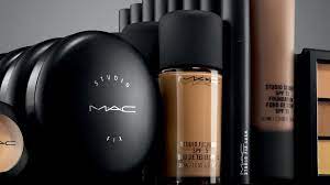 STUDIO FIX FLUID SPF 15 hu